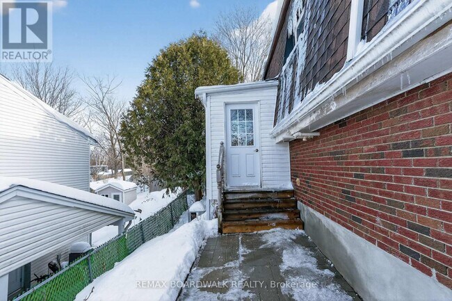 Photo - 8 Oberon St
