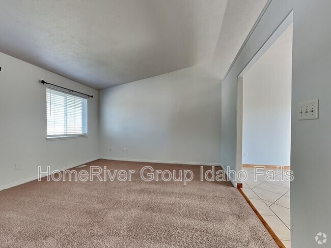 Building Photo - 3012 Jackie Ct Rental