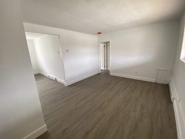 Photo - 972 Meadow Ave Unit 972