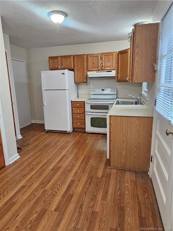 8 Haigh Ave Apartment Unit 2 East Lyme, CT