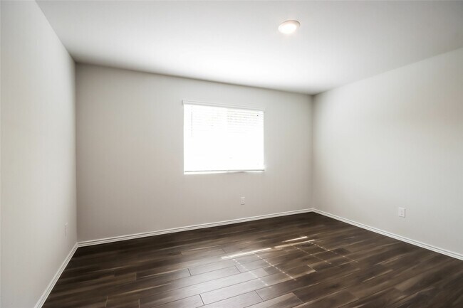 Photo - 13716 Blue Jay Ct