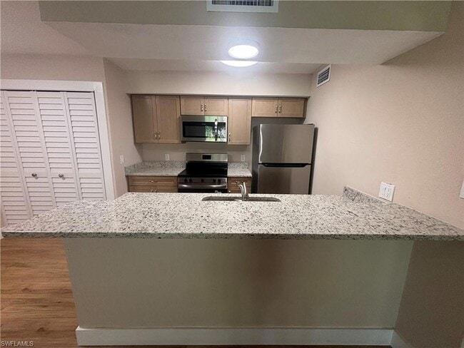 Photo - 5305 Summerlin Rd