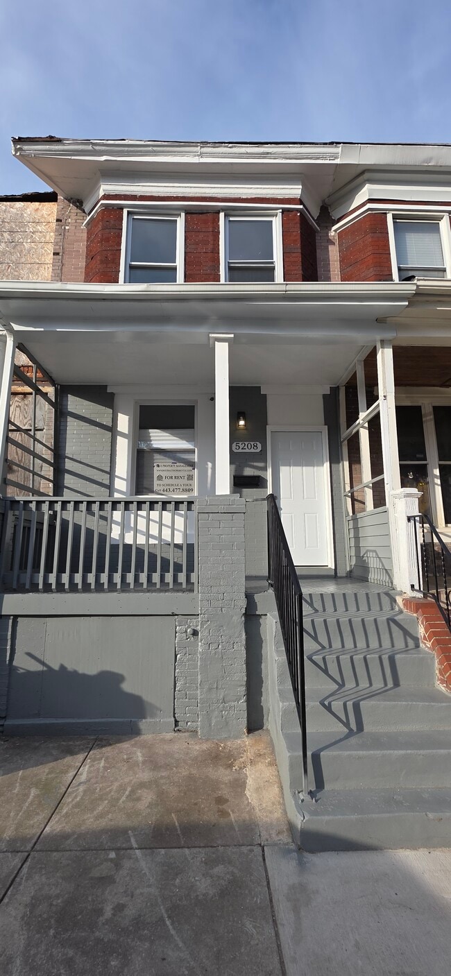 Building Photo - 5208 Denmore Ave