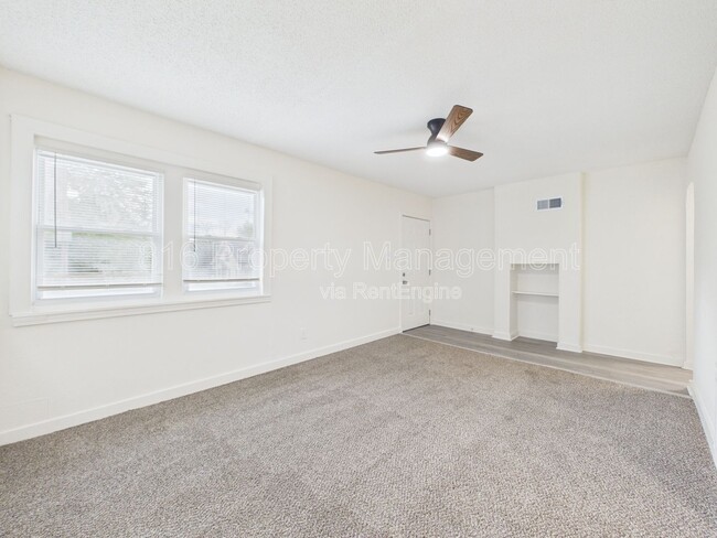 Photo - 6029 Indiana Ave