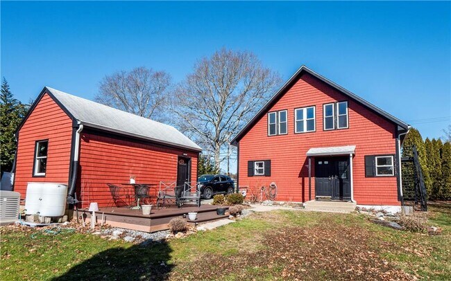 Photo - 1195 Green End Ave Unit 2