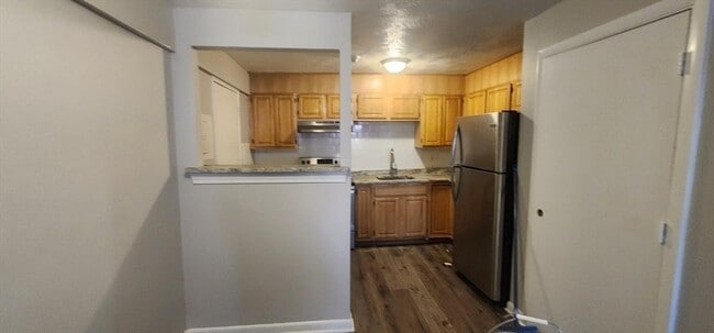 Photo - 55 Elmwood Park Unidad 12