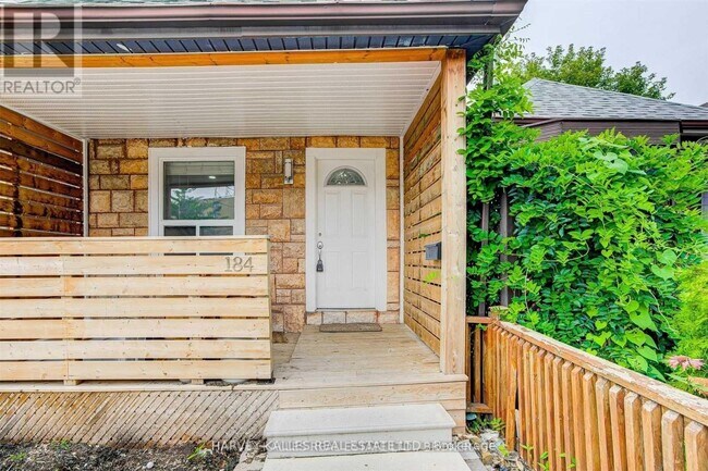 Photo - 184 Cedric Ave