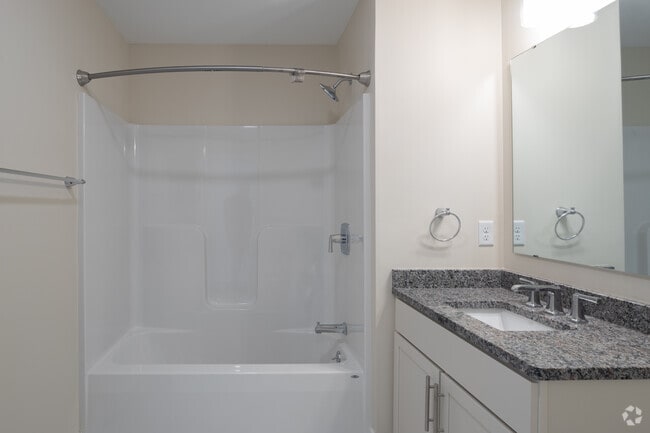 1BR, 1BA, - 757