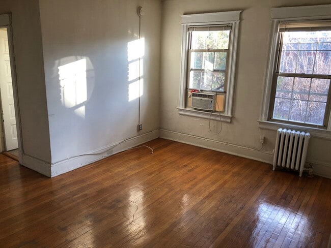 Photo - 1811-1815 S St NW