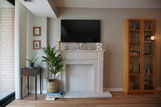 Photo - 1200 Braddock Pl Unidad 204 Rental