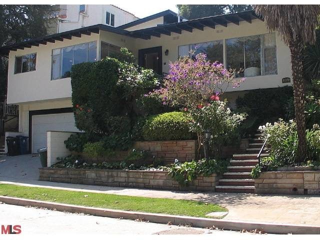 Front - 10350 Lorenzo Dr