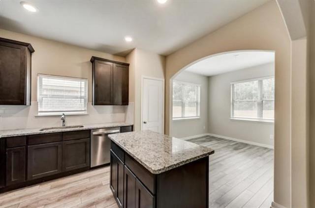 Photo - 328 Lowery Oaks Trl