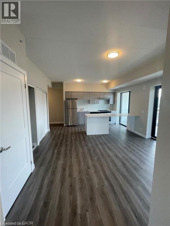 Photo - 15 Queen St S Unité 702