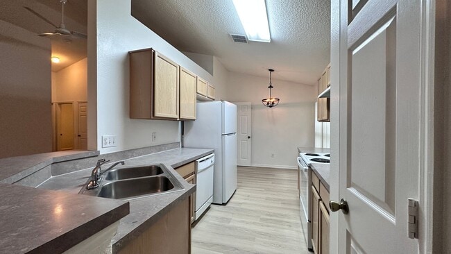 Photo - 1709 Pine Bay Dr