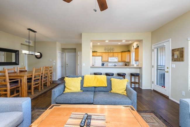 Photo - 9220 E Raintree Dr Unidad SI ID1255448P