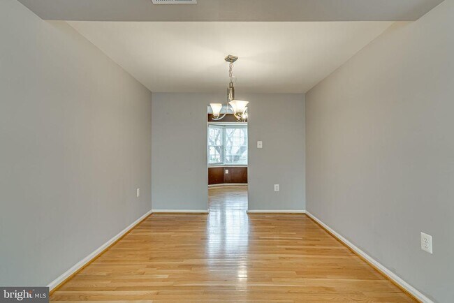 Photo - 4406 Churchman Ct