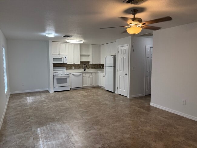Building Photo - 739 Jack Ave S Rental