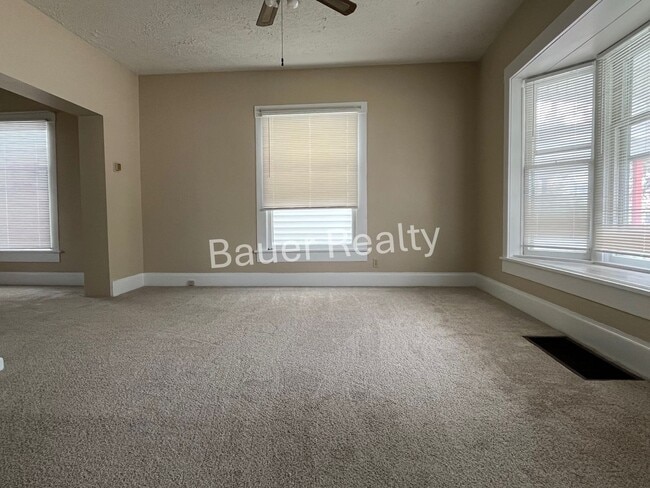 Photo - 629 Cottage St