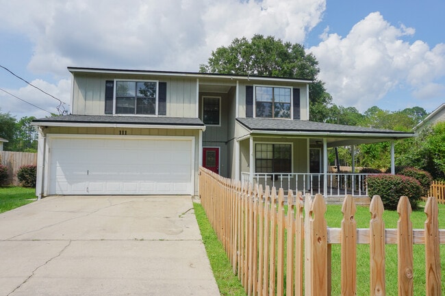 Building Photo - 111 Palmetto Dr