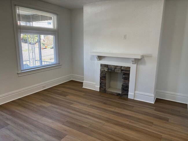 Photo - 432 North Ave