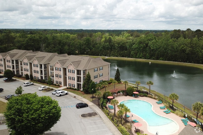 Lauren Ridge Apartment Homes