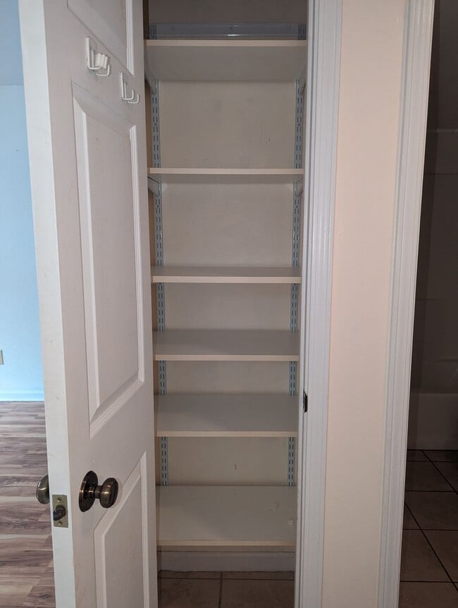 Photo - Tradewinds I