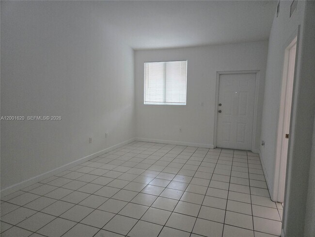 Photo - 2731 SE 17th Ave