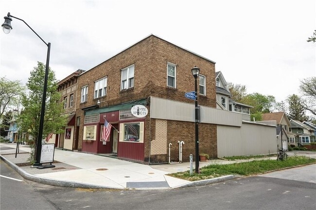 Building Photo - 258 Winton Rd