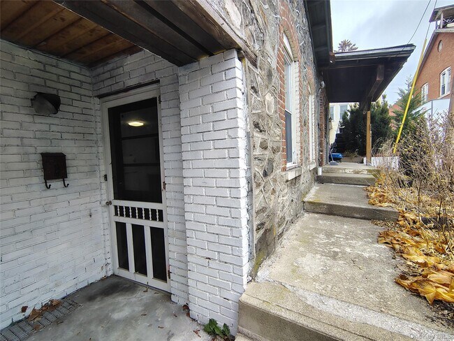 Photo - 12 Main St Unidad 12B