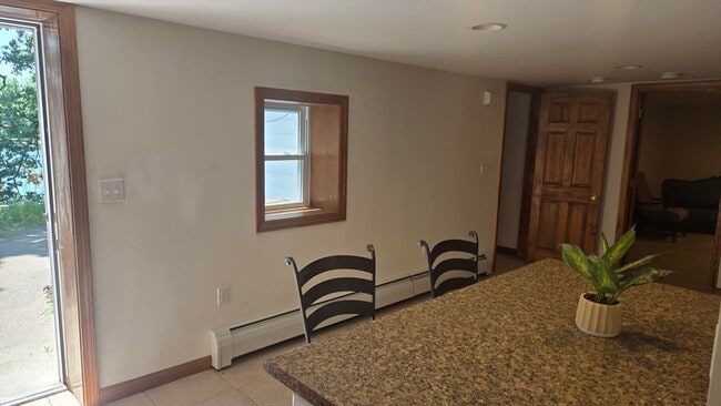 Photo - 113 Oak Ridge Dr Unit B