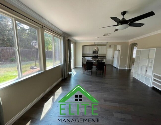 Photo - Beautiful 4-Bedroom Home in Desirable Ranc...