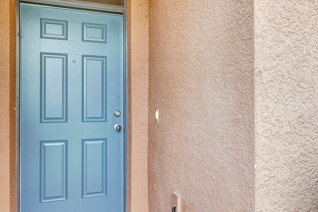 Photo - Sunny, Move-In Ready 4-Bed Home in Winter Haven with Modern Finishes and Two-Car Garage