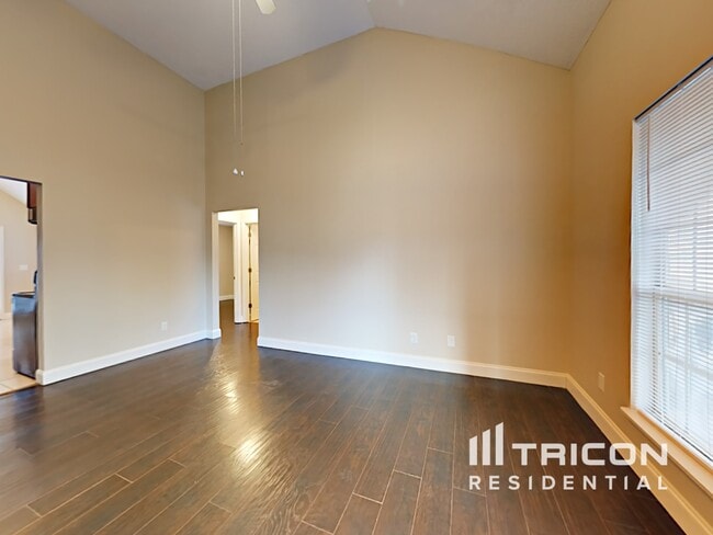 Photo - 3370 Prescott Pl NW