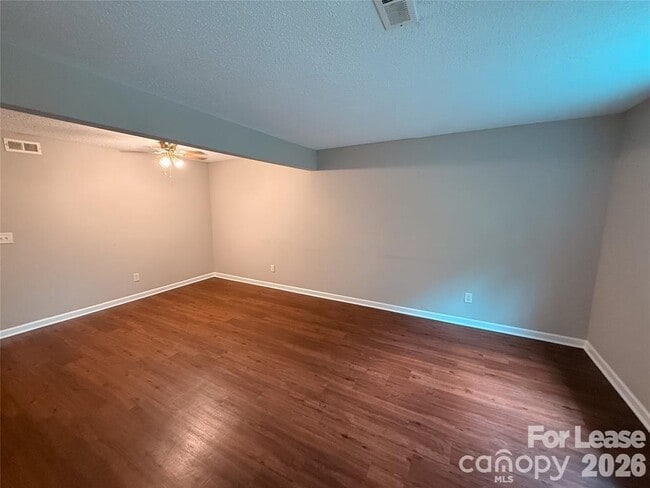 Photo - 11037 Hunter Trail Ln