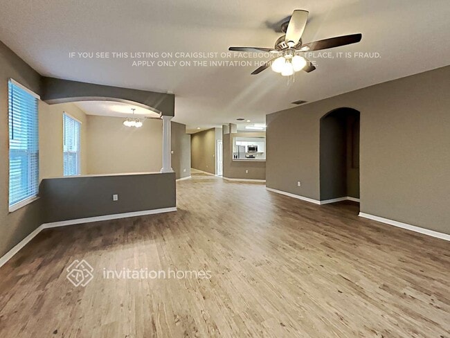 Photo - 2350 Amberside Way