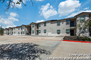 Building Photo - 5415 Ingram Rd Unit 1101 Rental