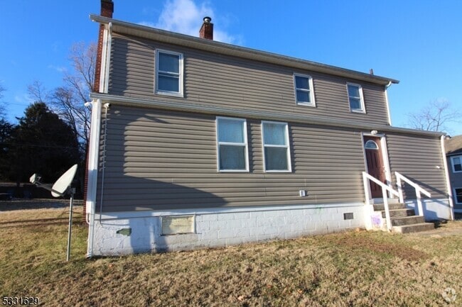 Building Photo - 346 Strotz Rd Unit 346 Strotz Road Rental