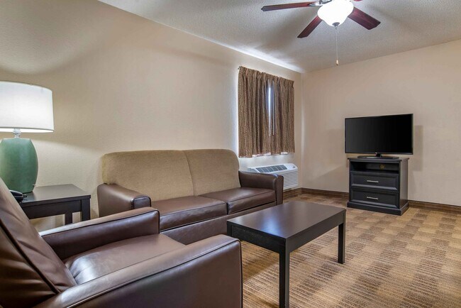 Furnished Studio-Richmond - Innsbrook