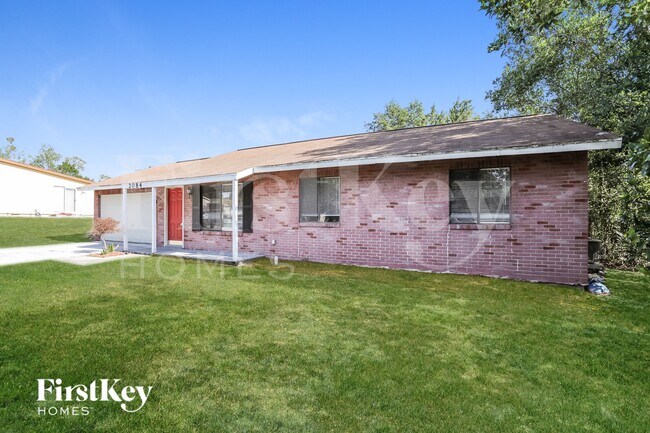 Photo - 2084 Everest St