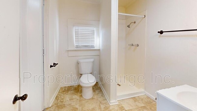 Photo - 2714 Virginia Ave