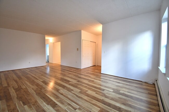 Photo - 811 Elton Ave