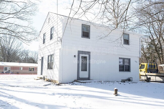 Photo - 1859 W 60th St