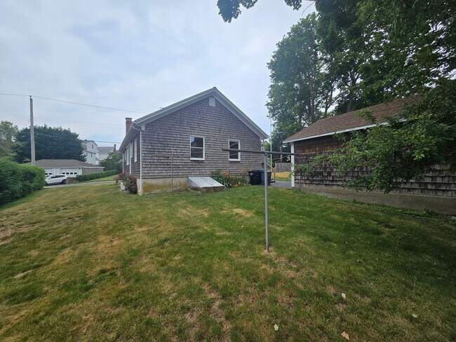 Photo - 18 Ledyard St