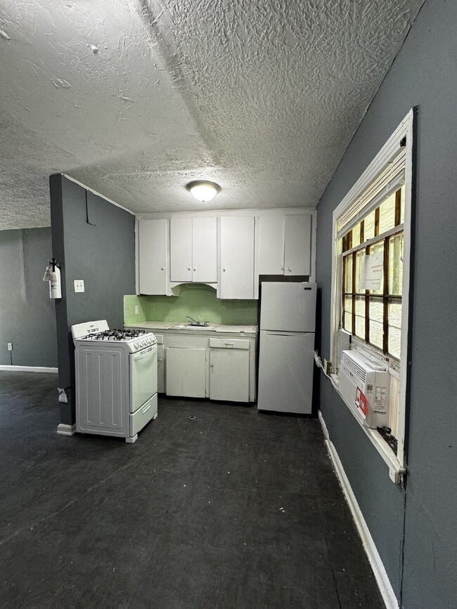 5105 Timothy St Unit 9