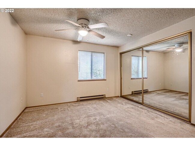 Photo - 12600 SE Freeman Way Unit 38