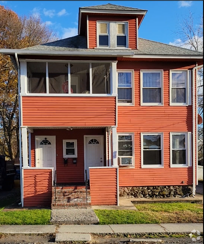 Building Photo - Second floor: Kenwood Unit 2 Rental