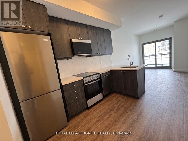 Photo - 51 Clarington Blvd Unité 107