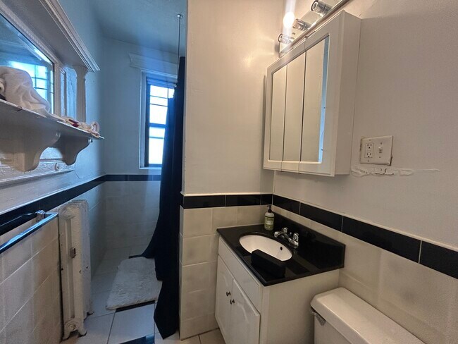 Photo - 204 Hemenway St Unit 19