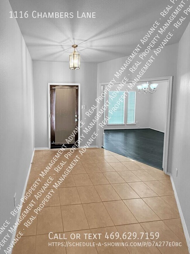 Photo - 1116 Chambers Ln