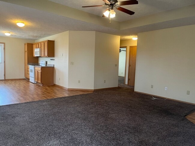 Photo - 1188/1192 N Northwood Ave. Unidad 1192